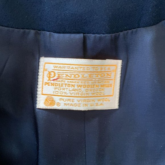 Vintage Pendleton Navy 100% Wool Blazer Short Vintage Size 14 Made in USA - Picture 4 of 7